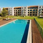 Gardens Dubai By Fhr شقة فيلامورا
